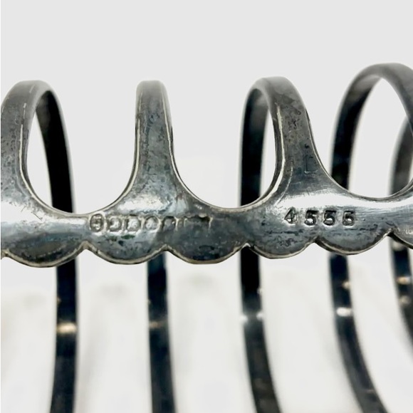 ⏳Antique Silver Plated 6 slice Toast Holder - Picture 3 of 4